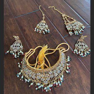 colorful kundan set